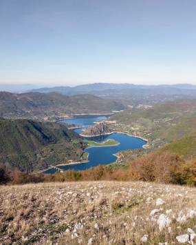 Monte Cervia e valle del Turano con Stella Polare Trek