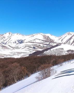 Sibillini in ciaspole, le leggende di Castelluccio e del Pian Grande, con Itinarrando