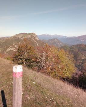 Monte Cervia e valle del Turano con Stella Polare Trek